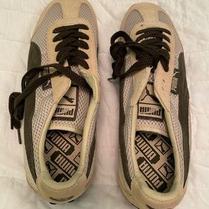 Women’s Puma Anjan Sneakers